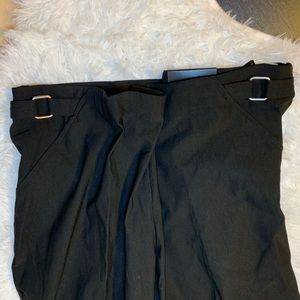 ROZ ALI STRETCH PANT with cute silver side charms